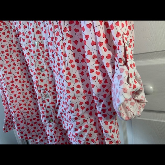2/$10 Heart Print Blouse (L) - Picture 4 of 8